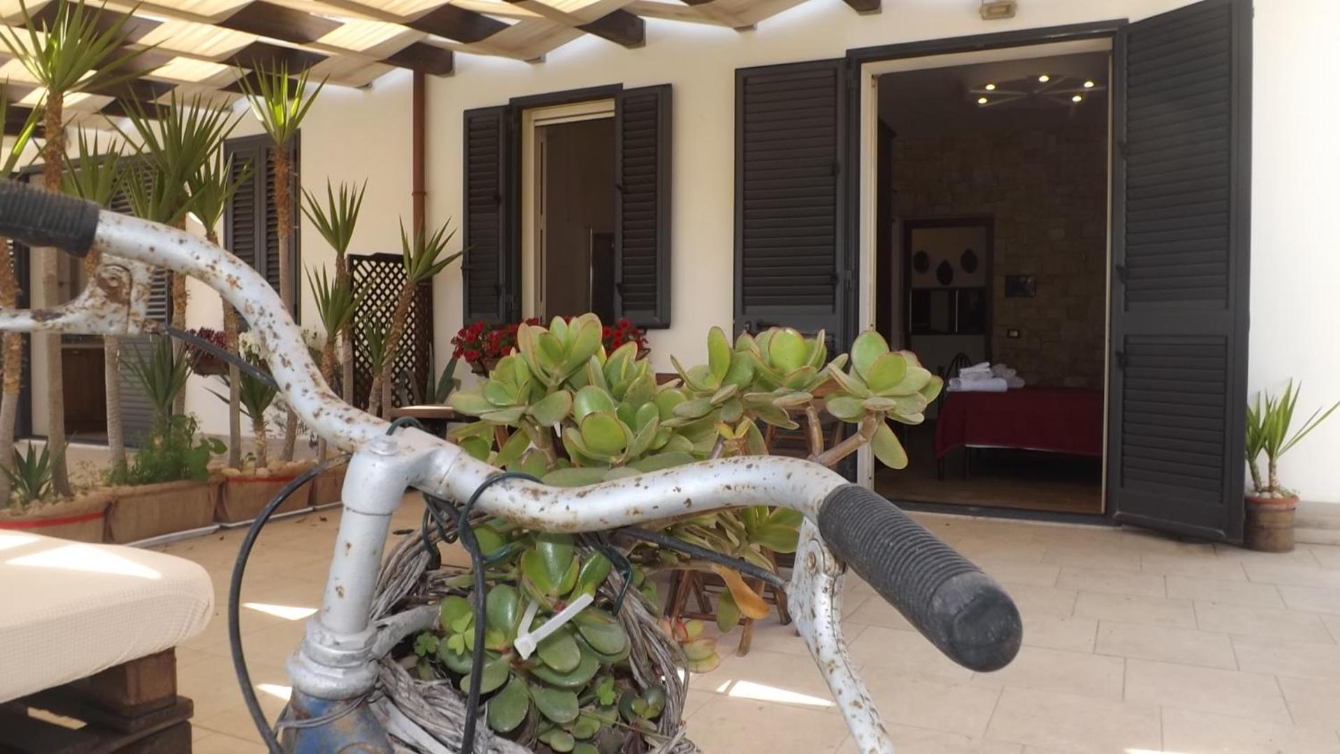 Bed and Breakfast Beb Nonno Baffo Avola Exterior foto